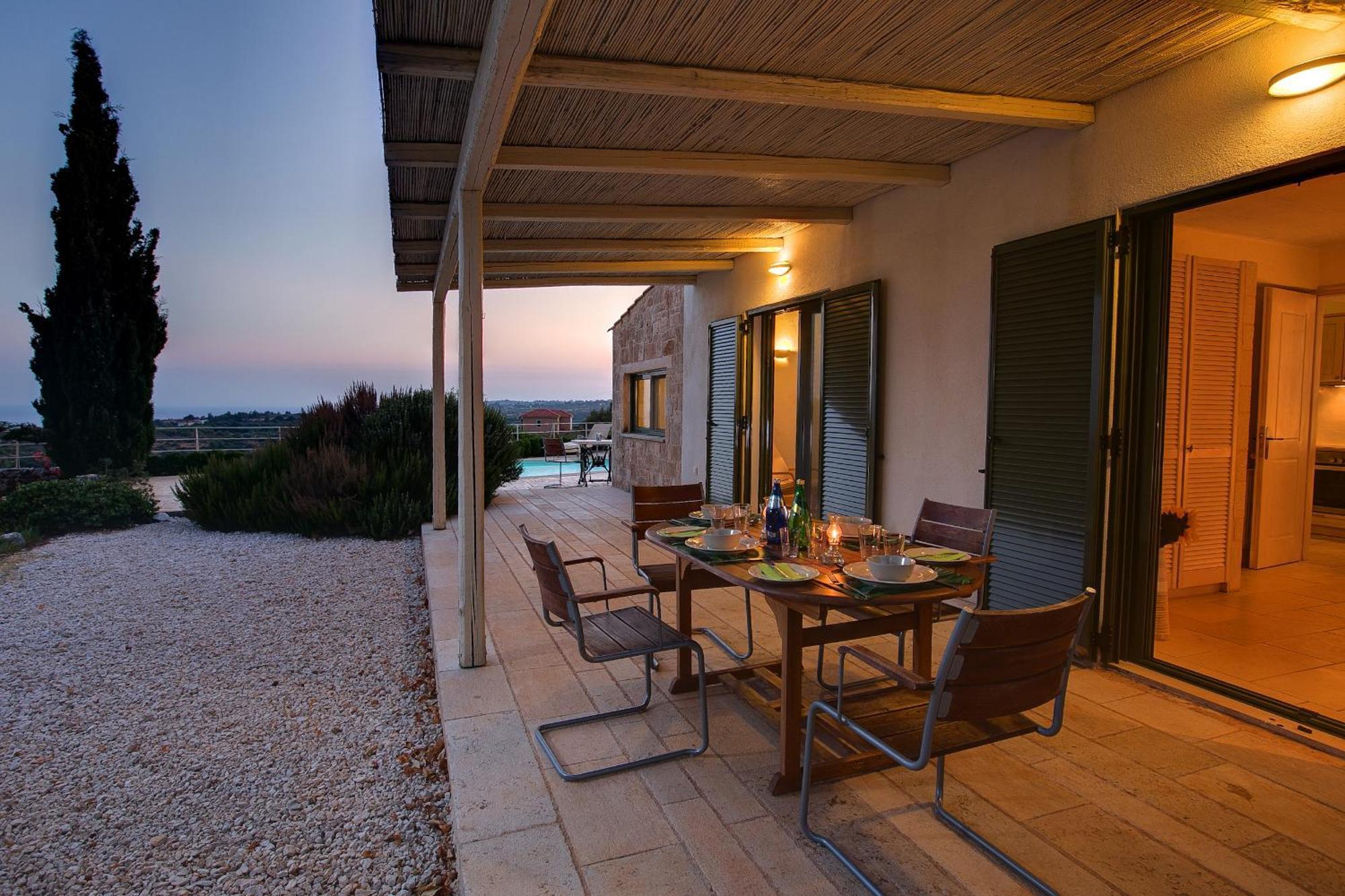 Ideales Resort Mousata Zimmer foto